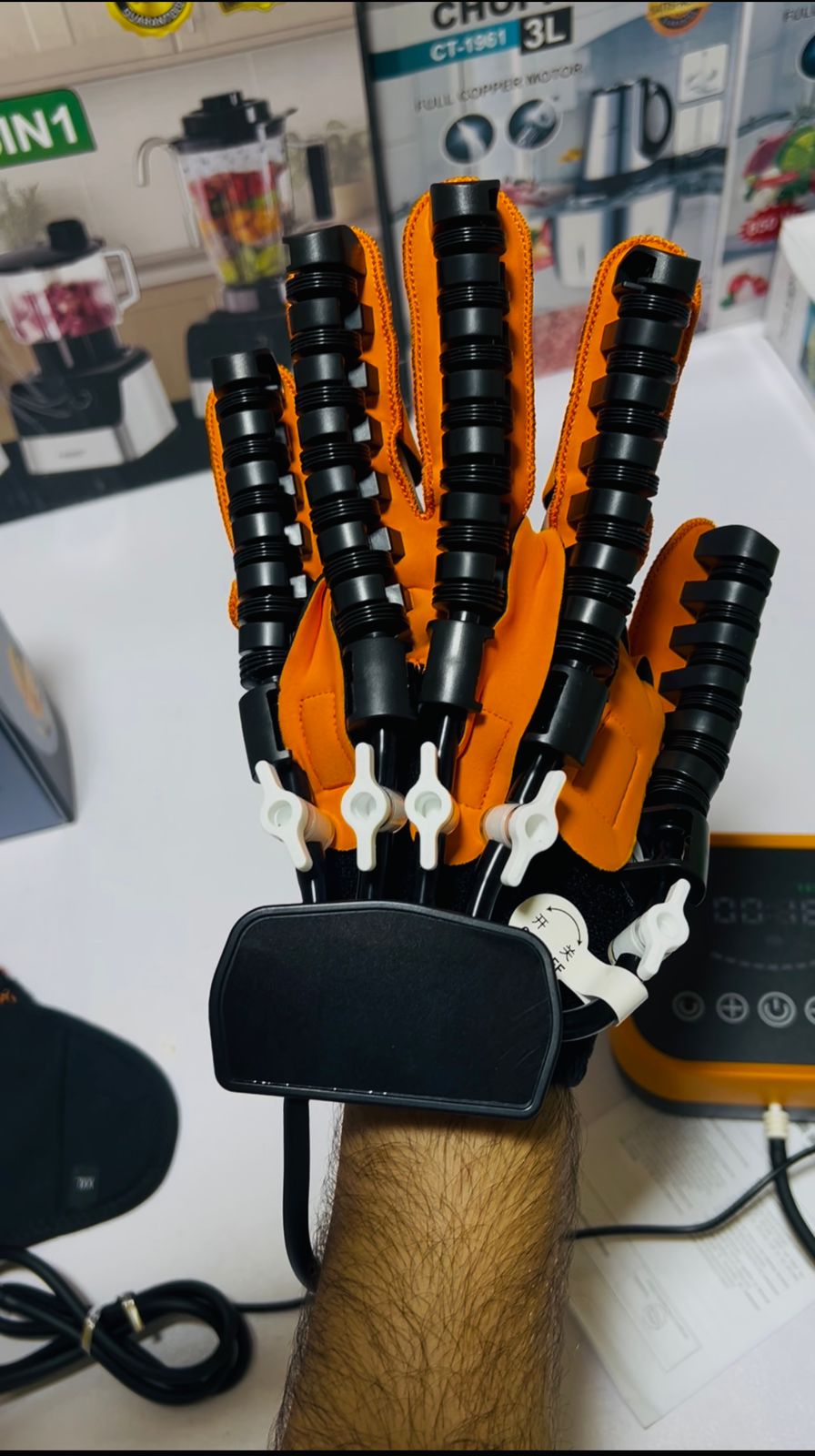 Hand Function Rehabilitation Robot Gloves, Hand Dysfunction Patient Training Device Stroke Hemiplegia, Finger Exerciser Hand Strengthener Finger Orthosis for Relief Cramps
