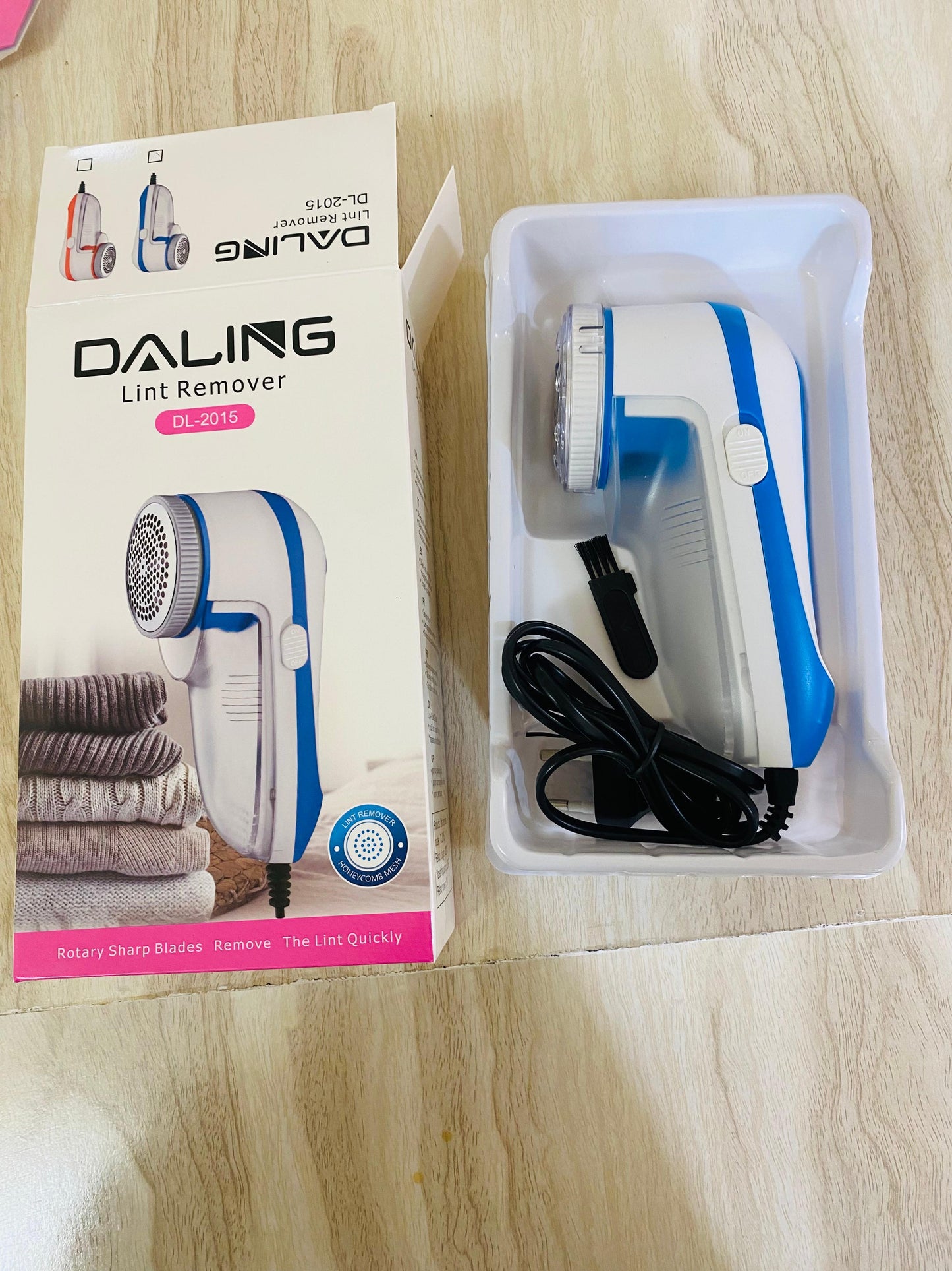 DL-2016 Daling Lint Remover(Burr Utarny Wali Machine) - Lint Remover For Fuzz Fabric and Cotton Clothes - Fabric Shaver - Lint Remover For Clothes - Lint Removers - Electric Lint Remover Machine For Clothes