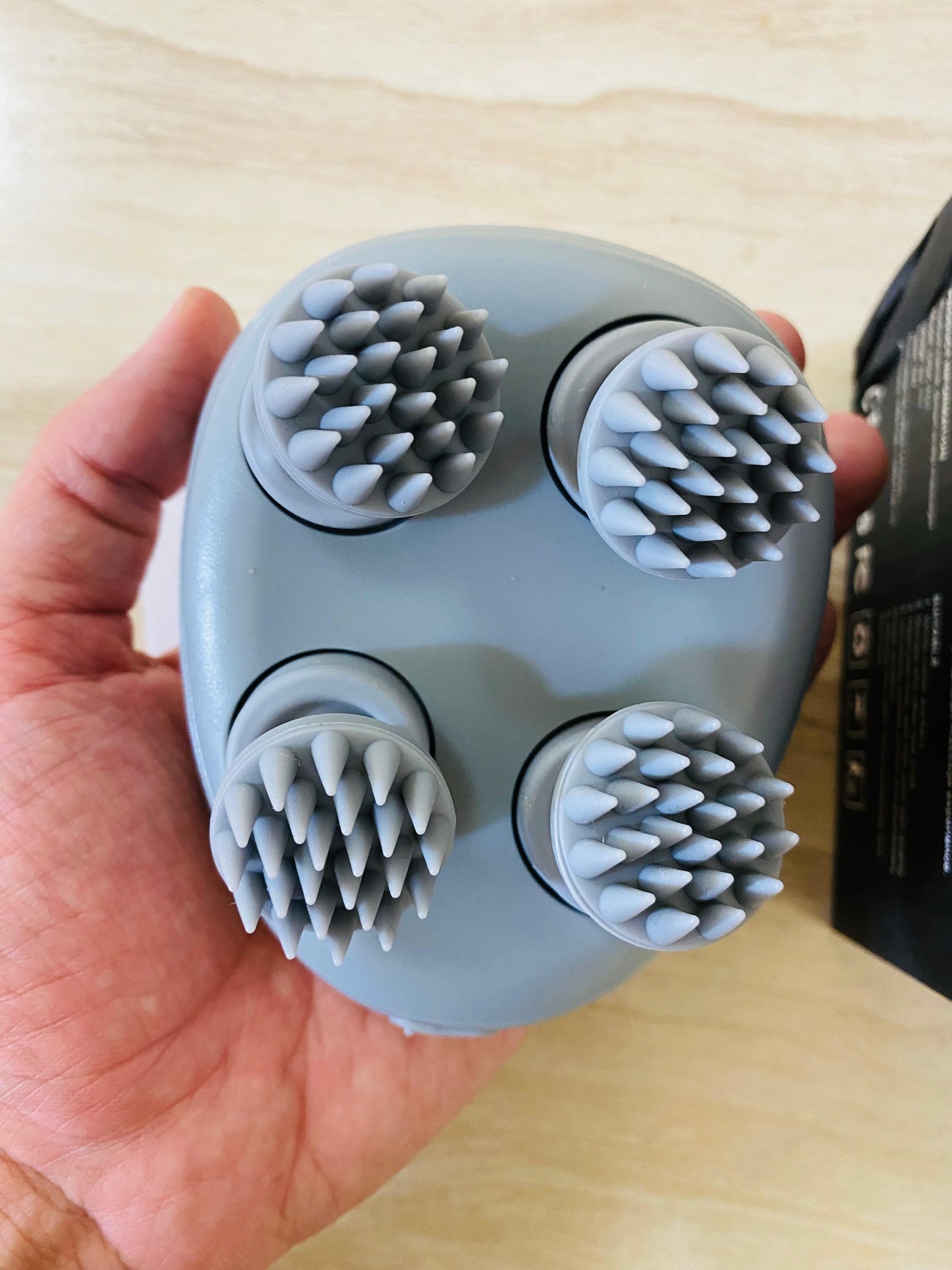 100% original imported scalp massager - Export quality