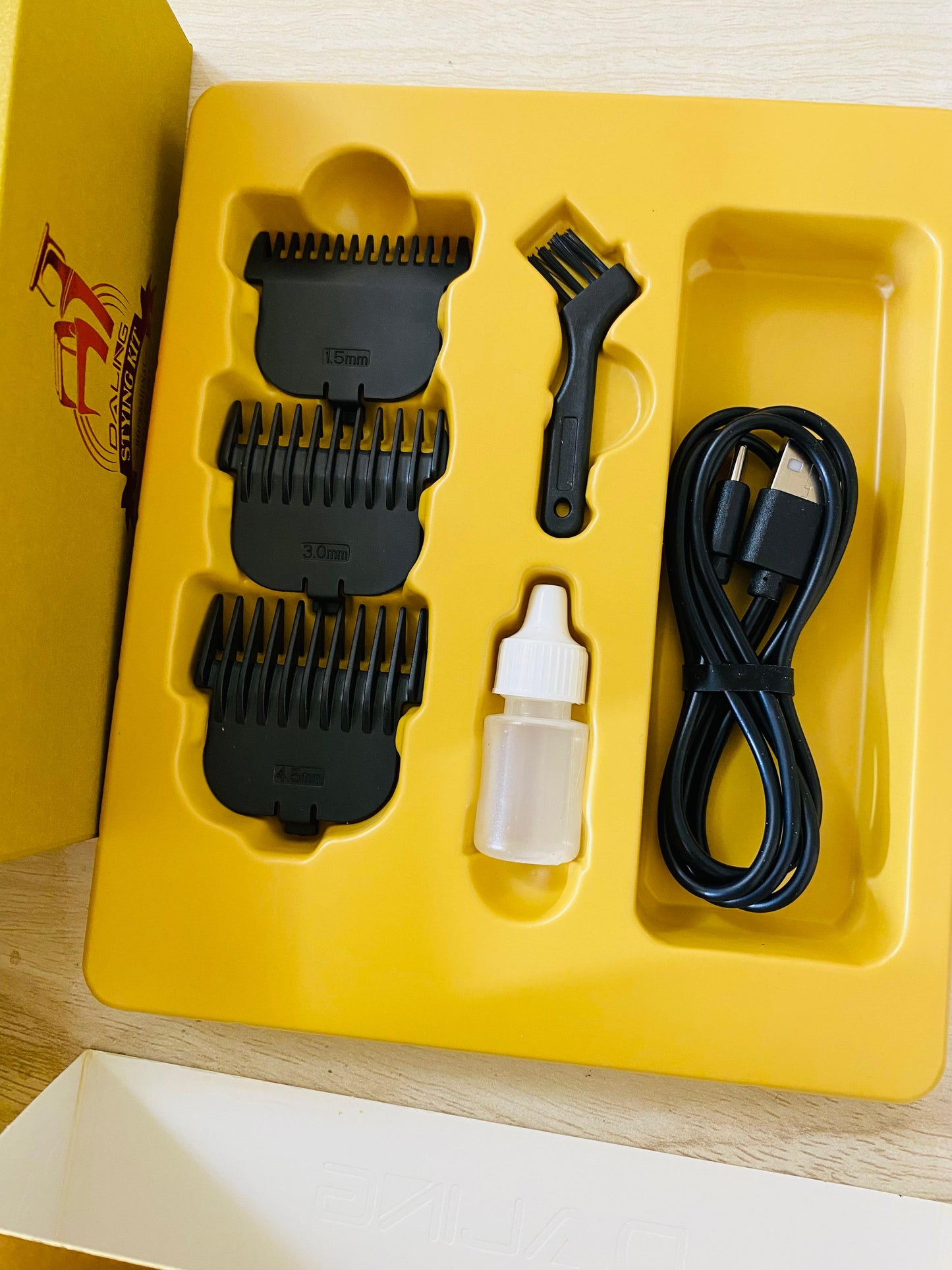 Daling Professional Hair Clipper Model DL-0027