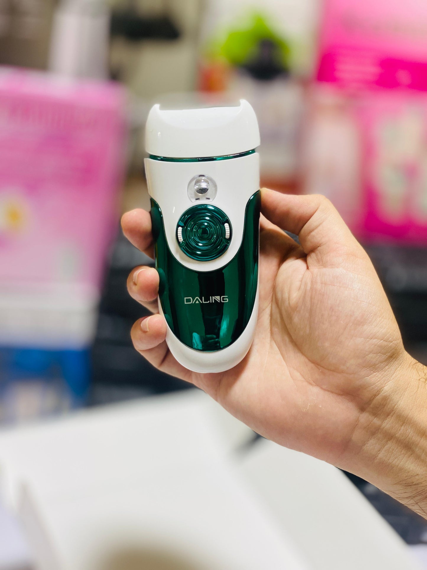 DALING DL-6018 high quality 4 in 1 lady epilator lady shaver and trimmer lady shaver beauty kit