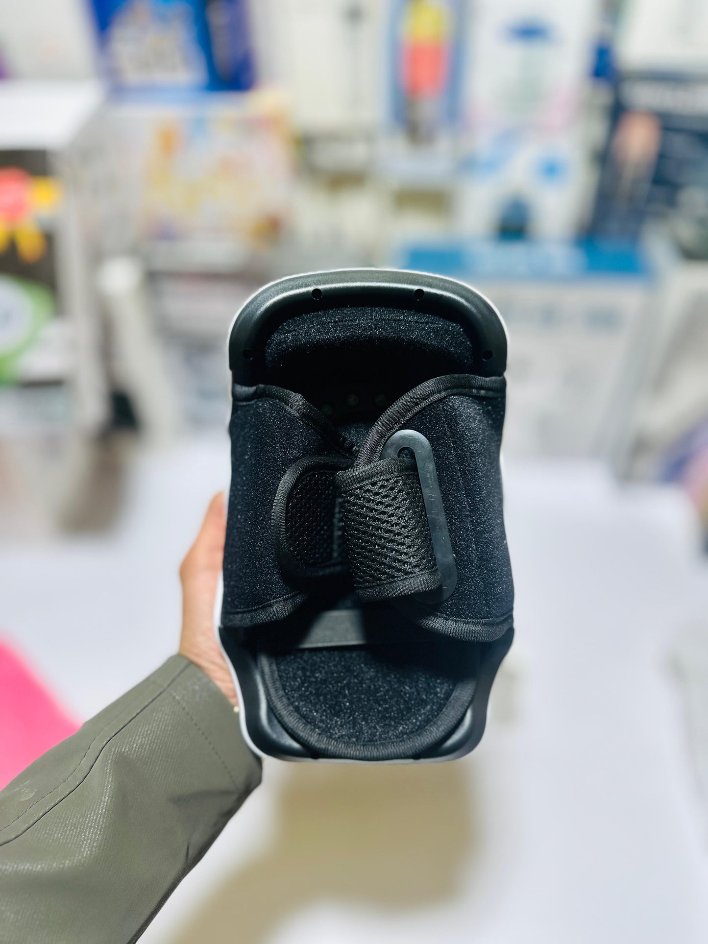 GI Knee Massager Wireless Relaxing Massage knee