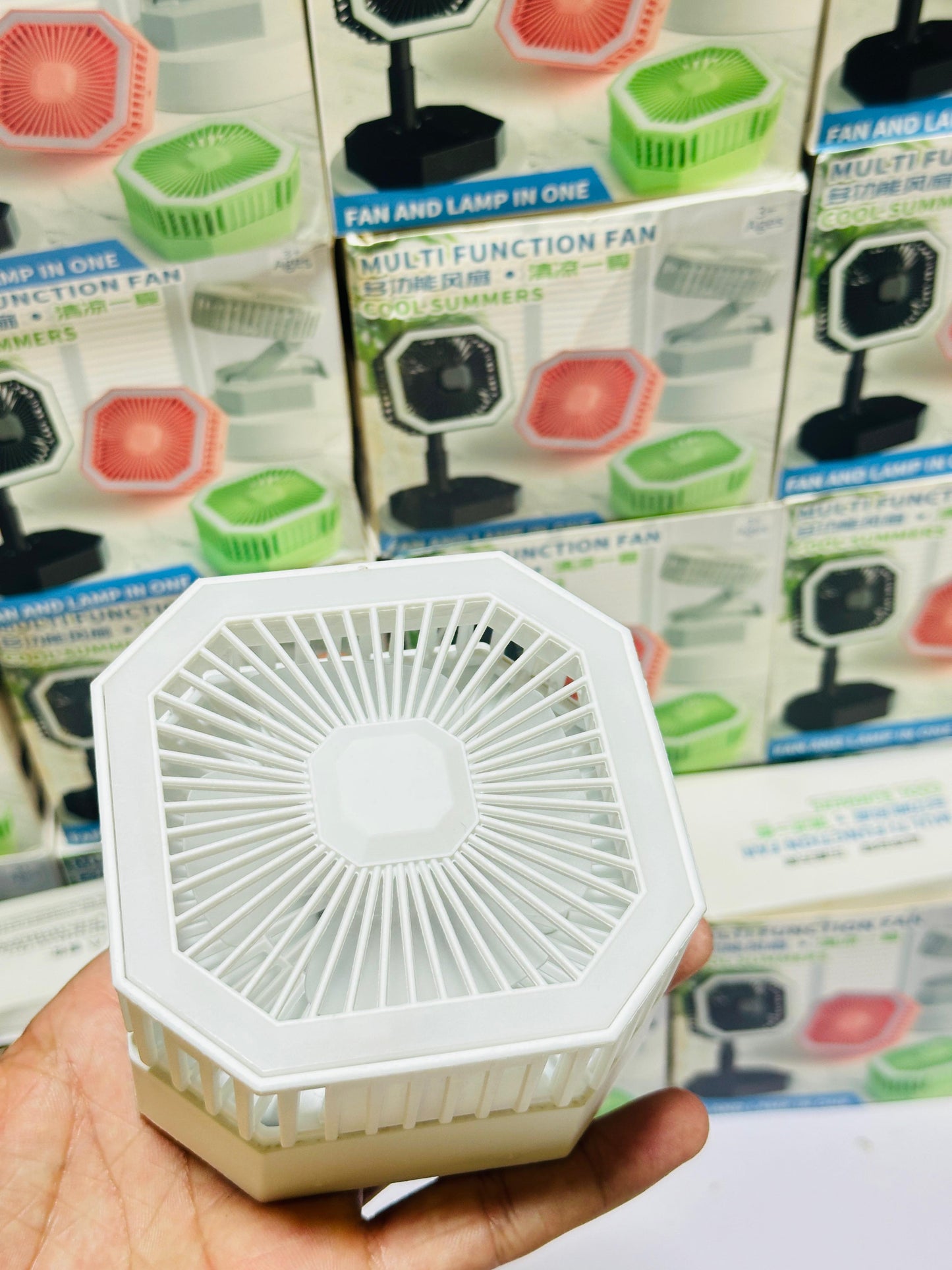 2 in 1 Light Retractable Fan | Fan + Lamp | Rechargeable with long lasting battery