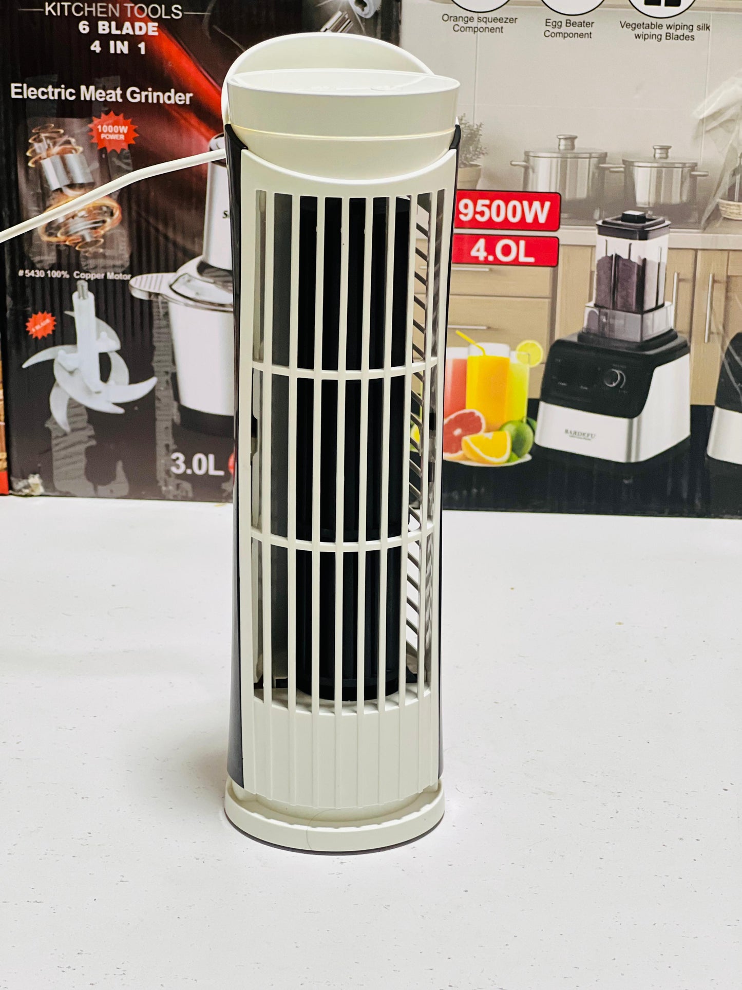 Portable 2 Speed USB Desk Fan With LED Light Bladeless Safe And Quiet Table Tower Fan For Students And Office Workers